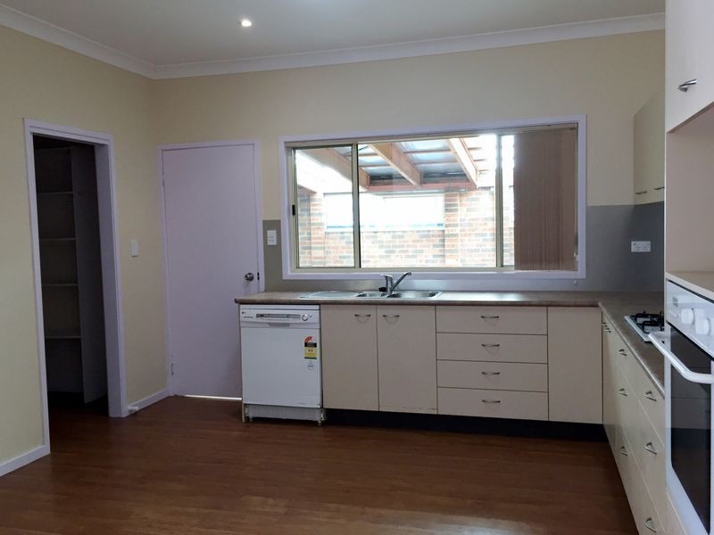 18 Woolabar Drive, Broulee NSW 2537