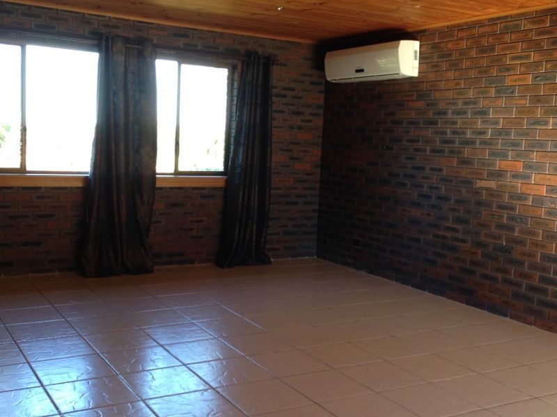 23 Forest Parade, Tomakin NSW 2537