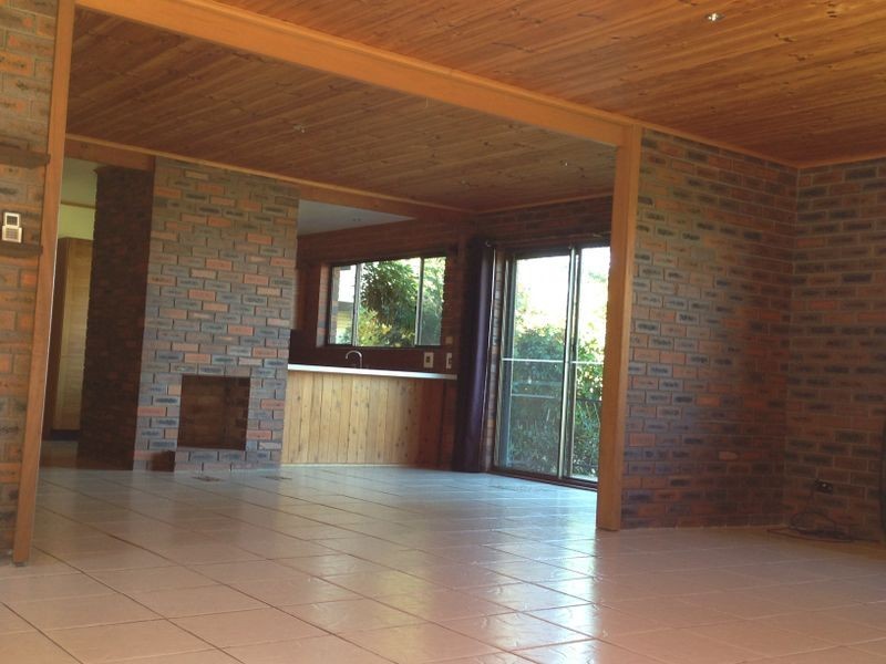 23 Forest Parade, Tomakin NSW 2537