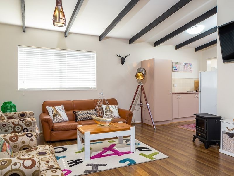 40 Ainslie Parade, Tomakin NSW 2537