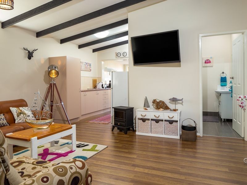 40 Ainslie Parade, Tomakin NSW 2537