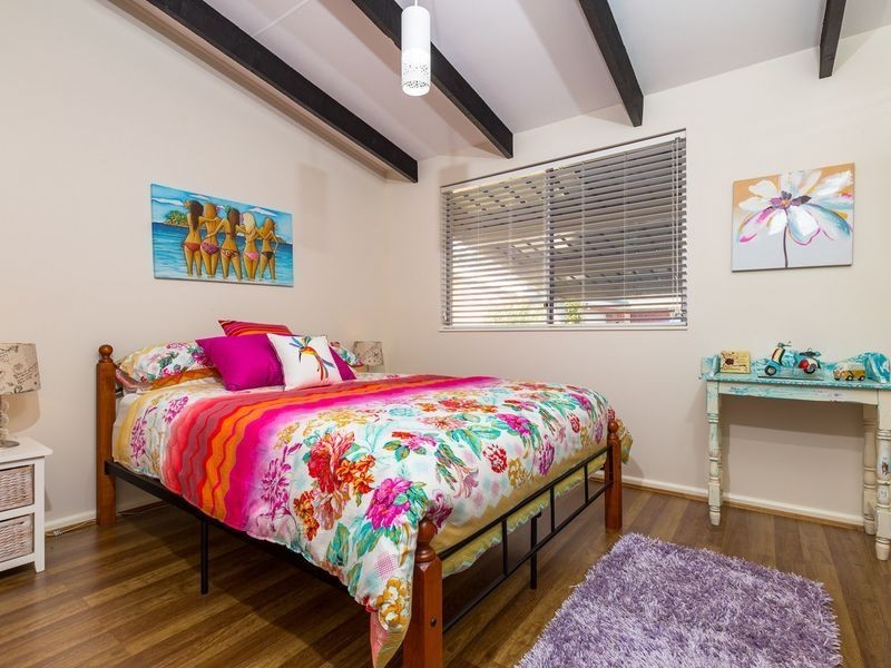 40 Ainslie Parade, Tomakin NSW 2537