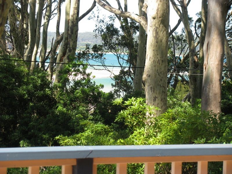 112 Annetts Parade, Mossy Point NSW 2537