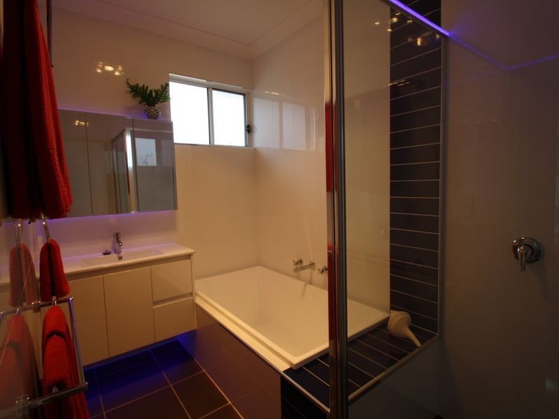 6 May Parade, Broulee NSW 2537