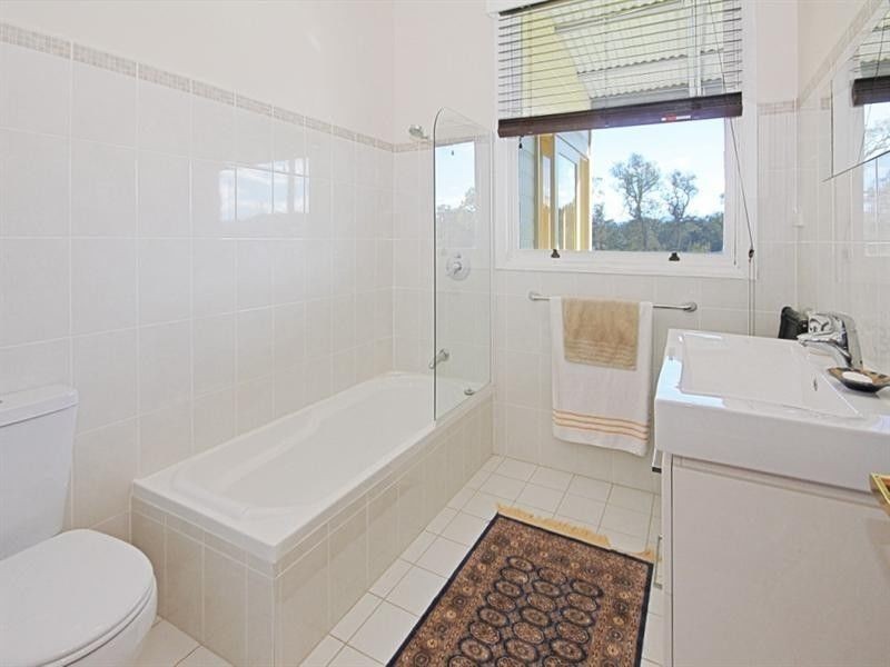 36 Behringers Point Lane, Moruya NSW 2537