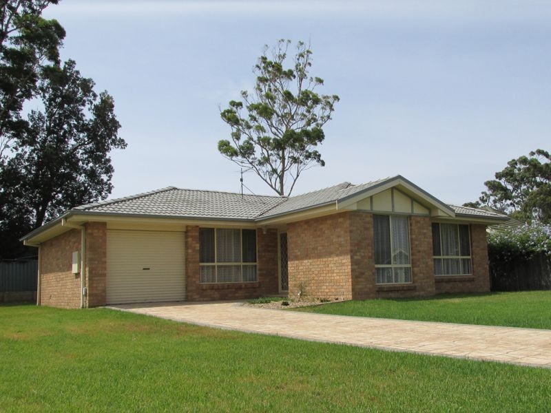 4 May Parade, Broulee NSW 2537