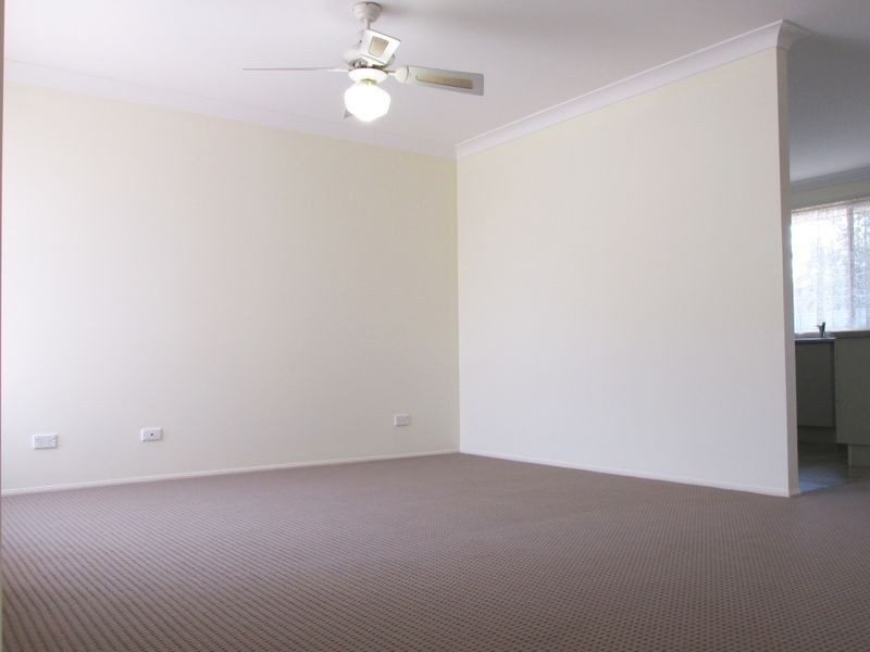 4 May Parade, Broulee NSW 2537