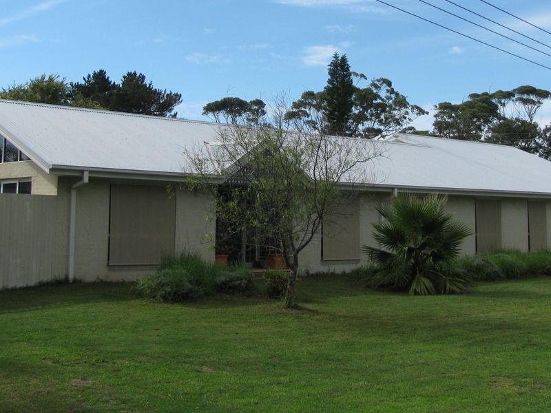 7 Charles Street, Broulee NSW 2537
