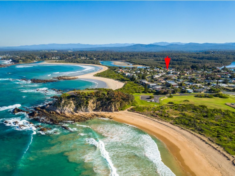 99 Sunpatch Parade, Tomakin NSW 2537