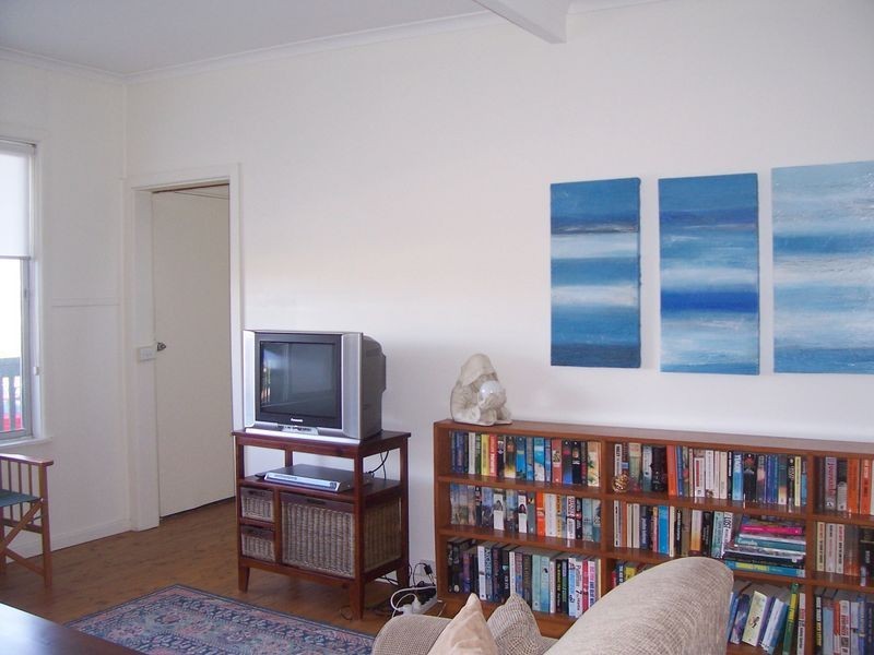 9b Coronation Drive, Broulee NSW 2537