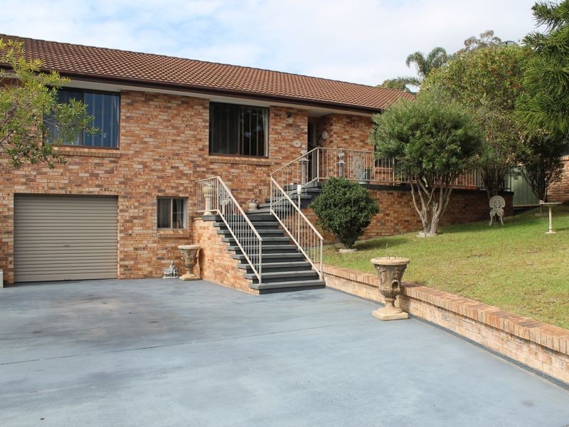 68 Surf Beach Avenue, Surf Beach NSW 2536