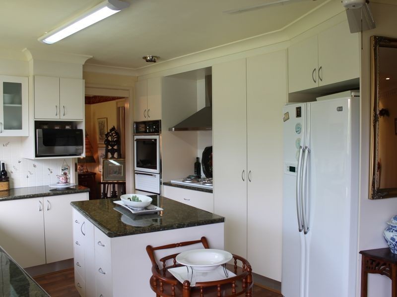 68 Surf Beach Avenue, Surf Beach NSW 2536