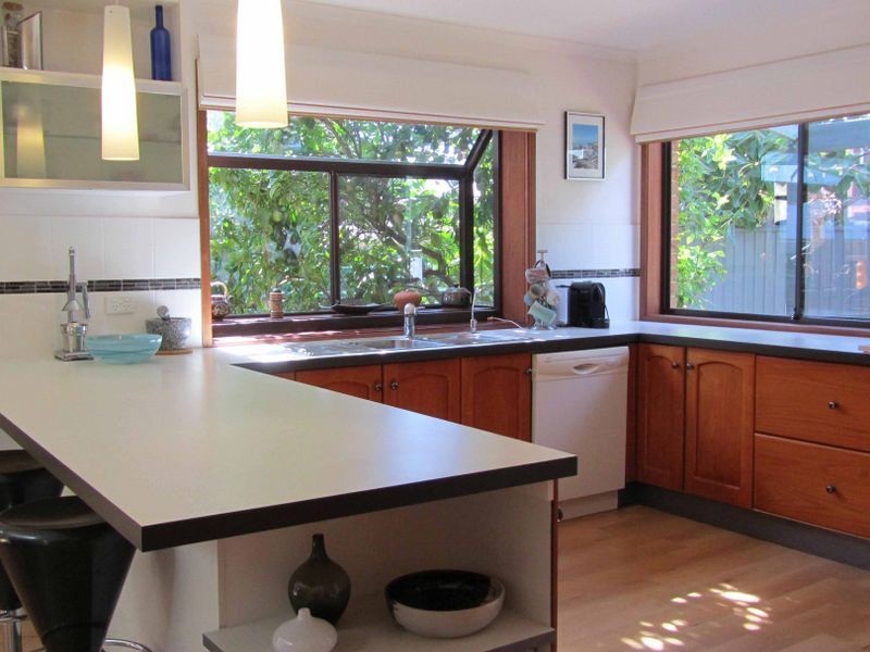 2/40 Smith Street, Broulee NSW 2537
