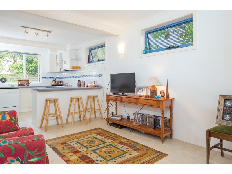 56 Elizabeth Drive, Broulee NSW 2537