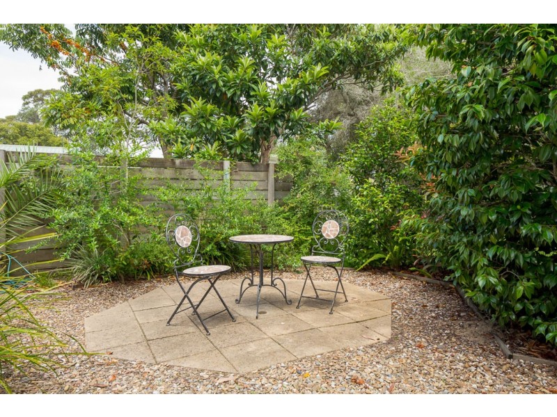 56 Elizabeth Drive, Broulee NSW 2537