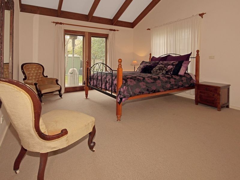 14 Broulee Road, Broulee NSW 2537