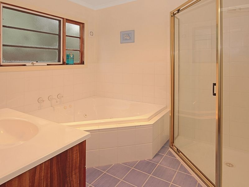 14 Broulee Road, Broulee NSW 2537