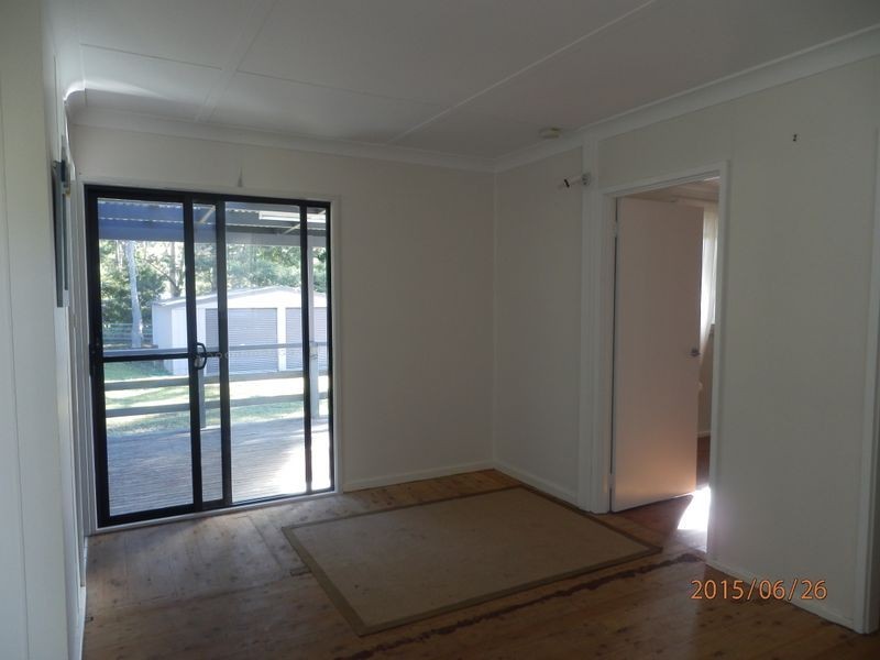 13 Surfside Avenue, Mossy Point NSW 2537