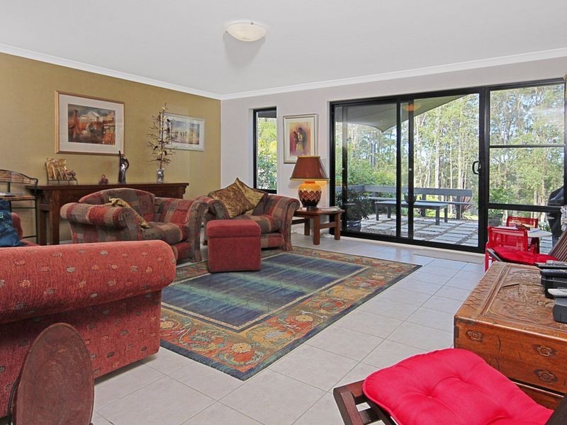 1 Waterfront Close, Mossy Point NSW 2537