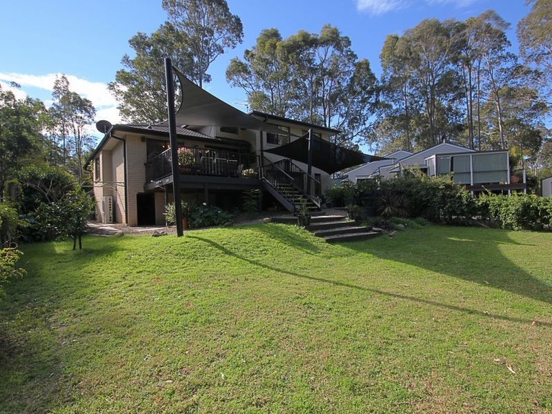 1 Waterfront Close, Mossy Point NSW 2537