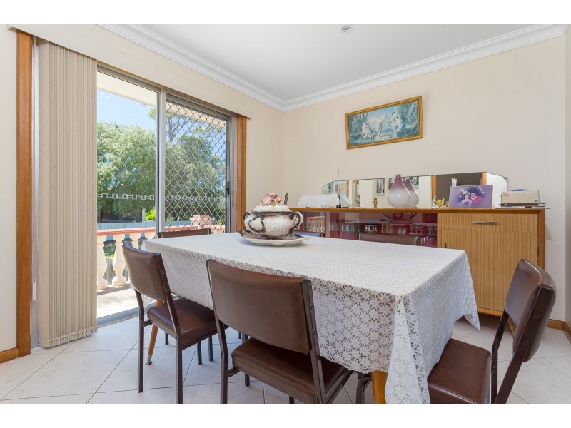 82 Smith Street, Broulee NSW 2537