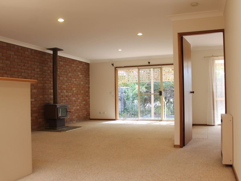 16B Zanthus Drive, Broulee NSW 2537