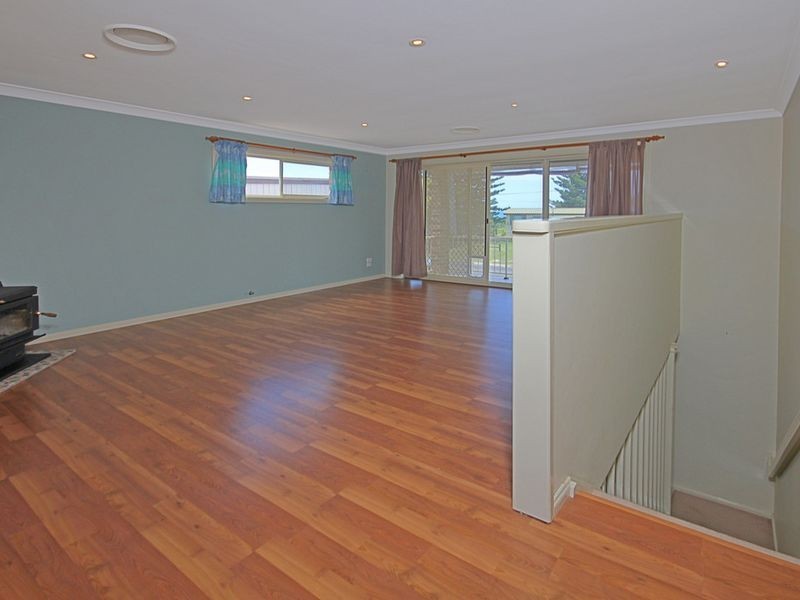 116 Sunpatch Parade, Tomakin NSW 2537
