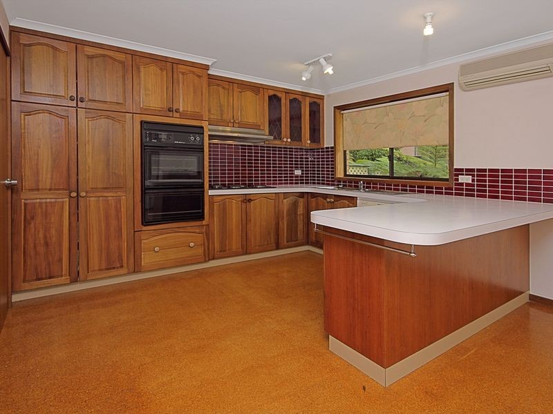 15 River Road, Mossy Point NSW 2537