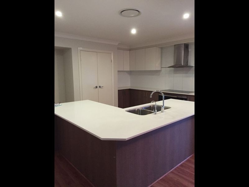 16 Hedley Way, Broulee NSW 2537