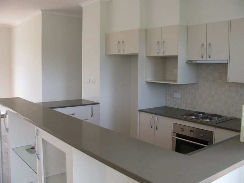 2/13 Coronation Drive, Broulee NSW 2537