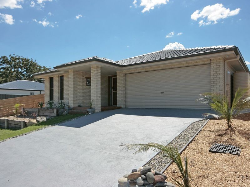 7 Griffiths Run, Broulee NSW 2537