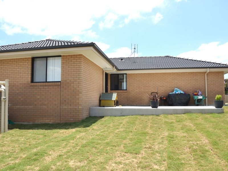 11 Semillon Ridge, Gillieston Heights NSW 2321