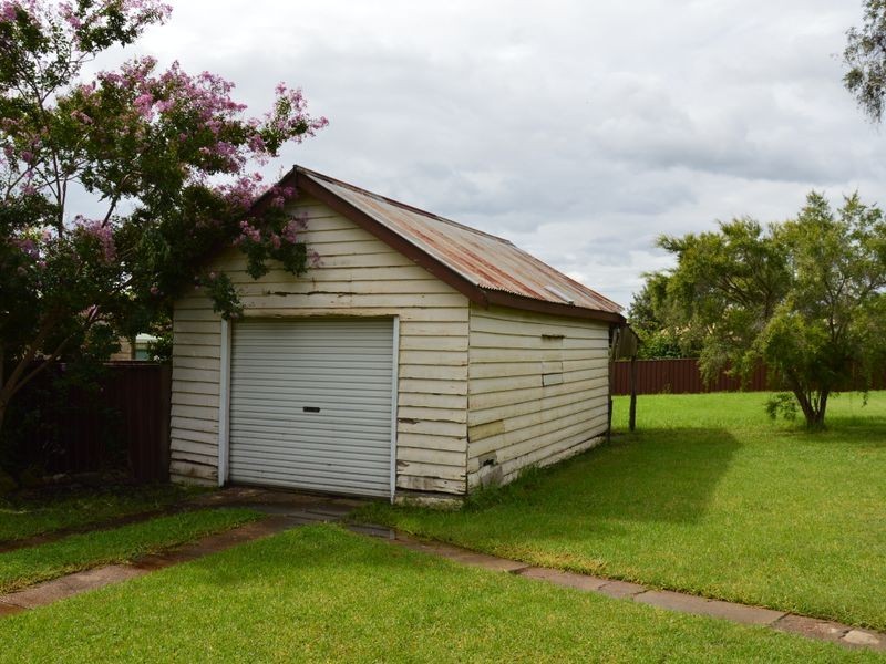 25 Railway Street, Branxton NSW 2335