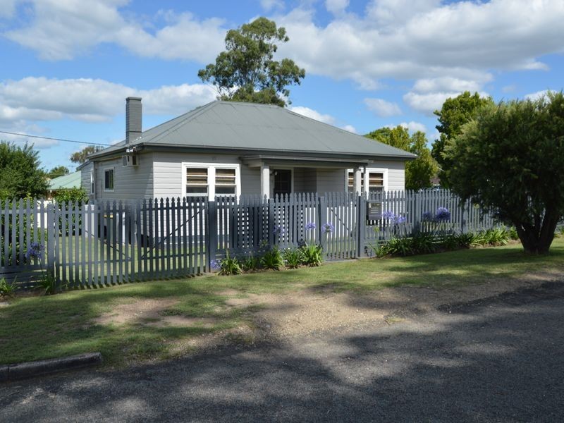 7 Short Street, Branxton NSW 2335