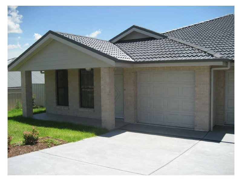 1/5 Redgrove Court, Branxton NSW 2335