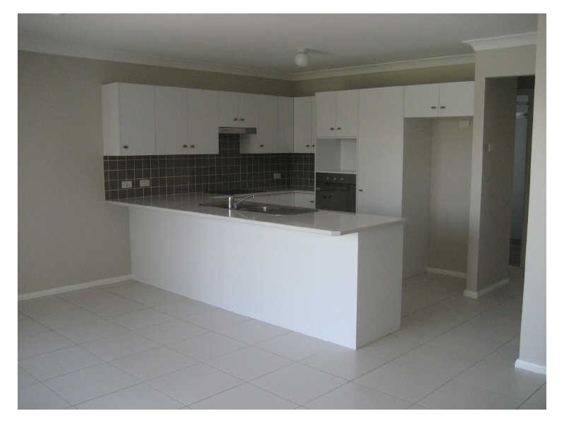 1/5 Redgrove Court, Branxton NSW 2335