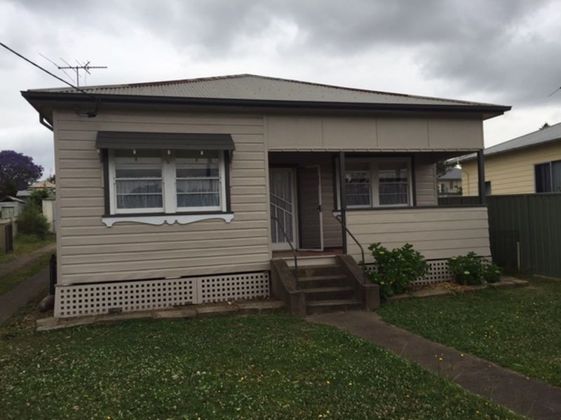 15 North Street, Greta NSW 2334