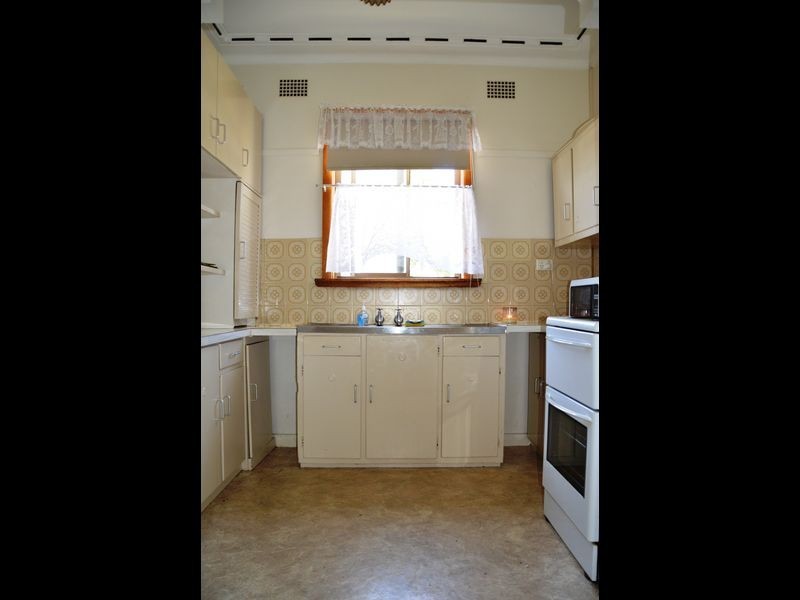 21 Nelson Street, Greta NSW 2334