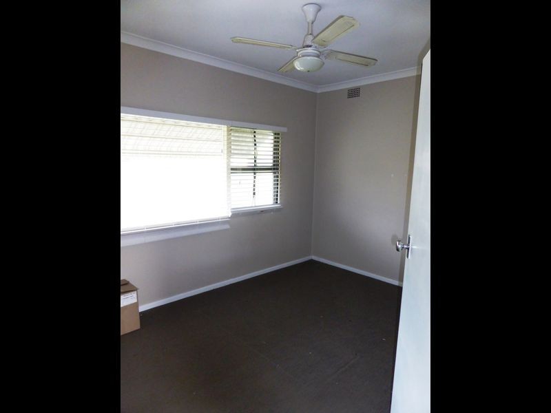 39 Second Avenue, Rutherford NSW 2320
