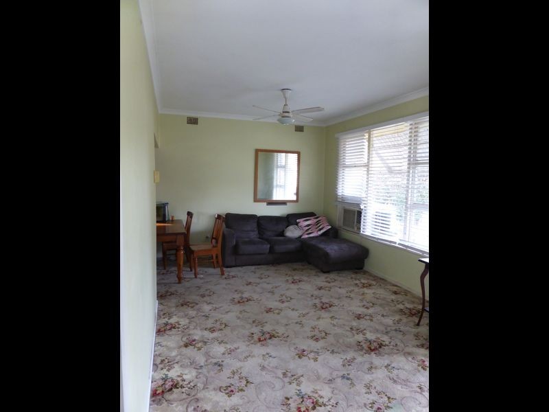 39 Second Avenue, Rutherford NSW 2320