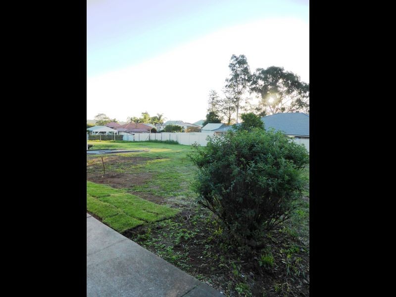 16 Little Park Street, Greta NSW 2334