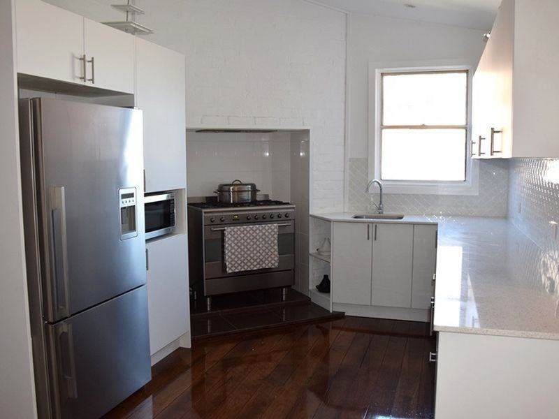 17 Raymond Terrace Road, East Maitland NSW 2323