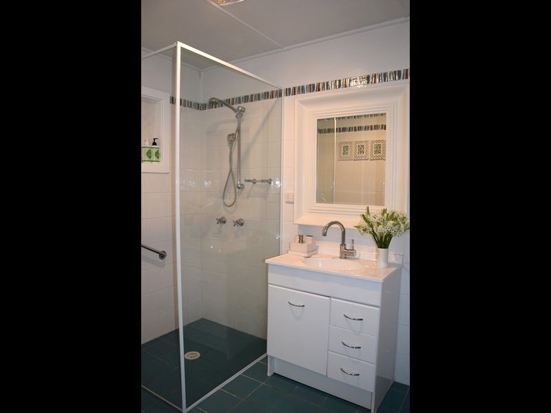 17 Raymond Terrace Road, East Maitland NSW 2323