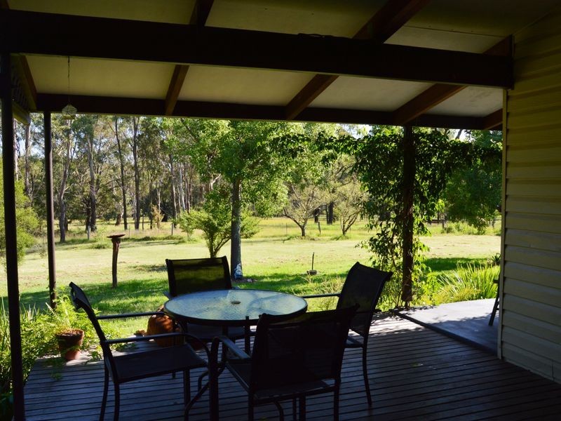 42 Lindsay Road, North Rothbury NSW 2335