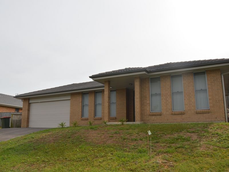 12 Passage Close, Gillieston Heights NSW 2321