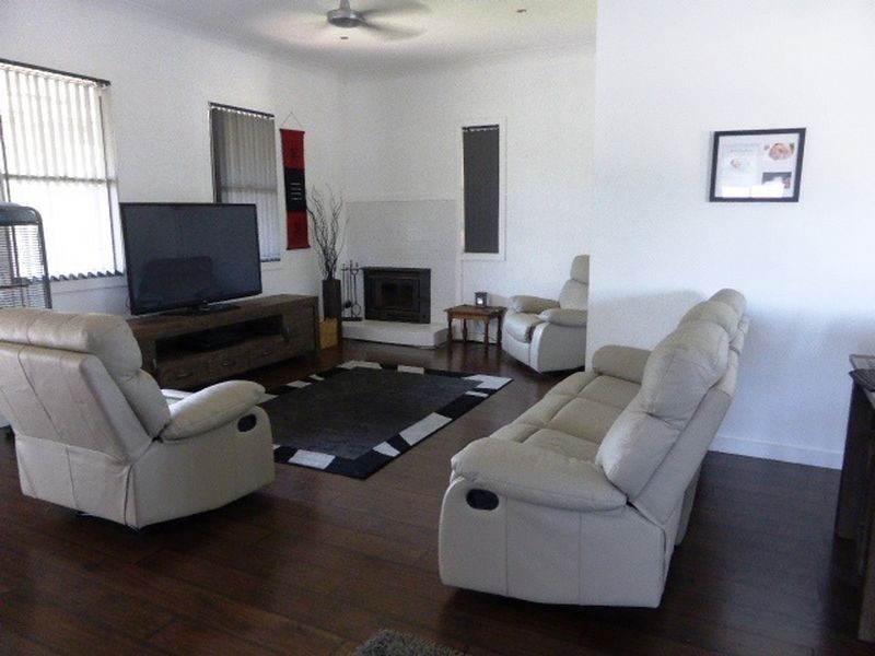 4 Rothbury Street, North Rothbury NSW 2335