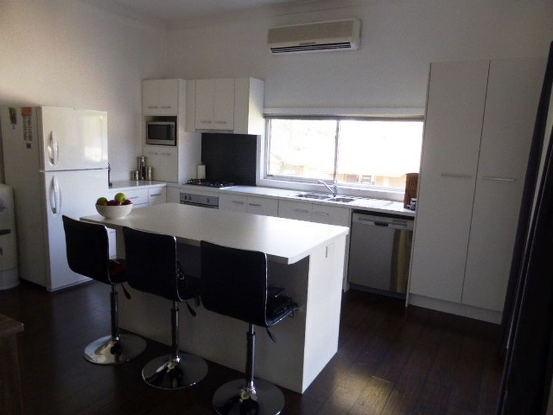 4 Rothbury Street, North Rothbury NSW 2335