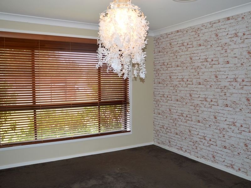 73 Birch Grove, Aberglasslyn NSW 2320