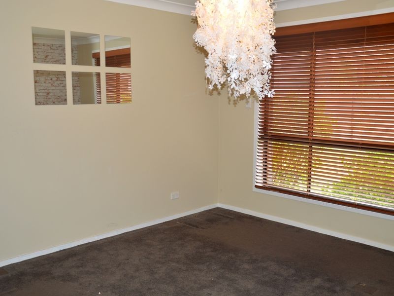 73 Birch Grove, Aberglasslyn NSW 2320