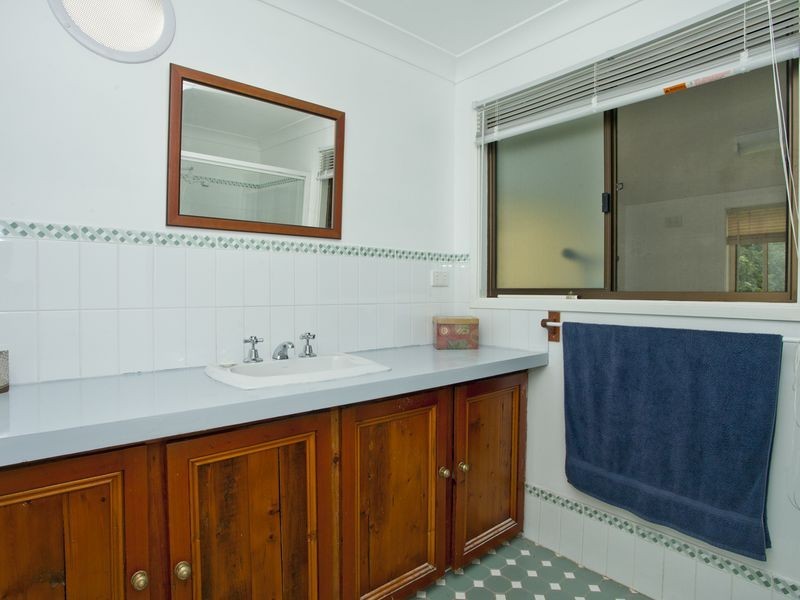 8 Mayne Street, North Rothbury NSW 2335